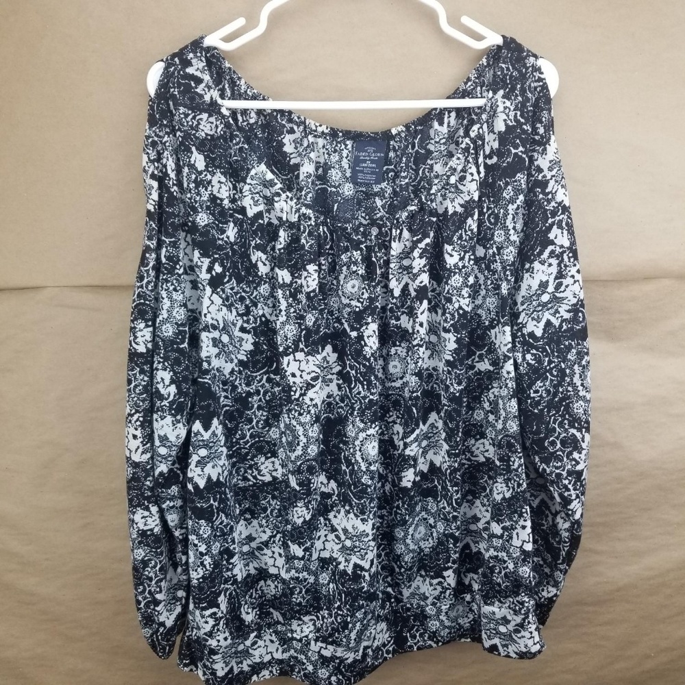 Floral Black & White Top SZ 2X
